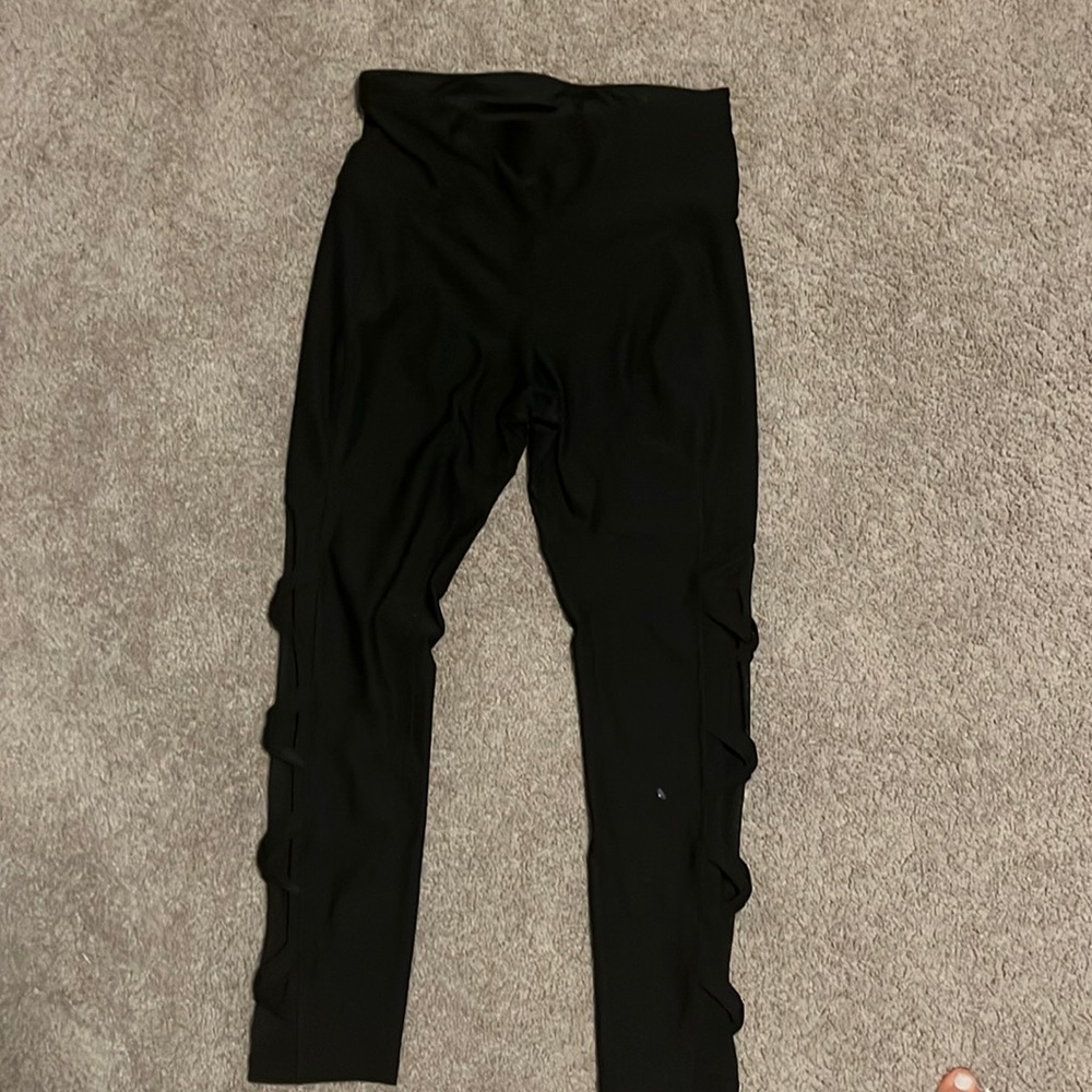 Athletic leggings